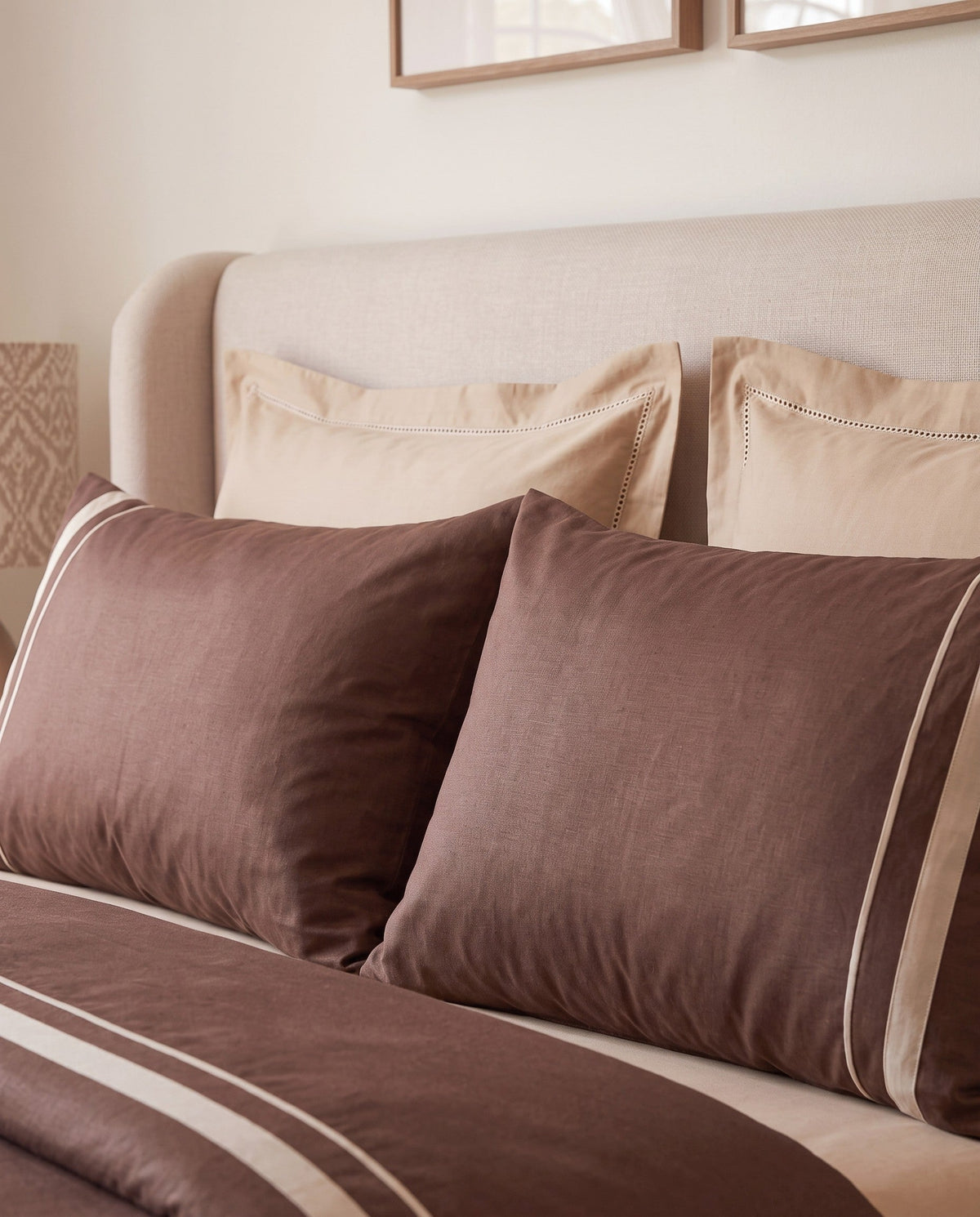 Ultimate Comfort - Oxford Pillow cases in Coffee