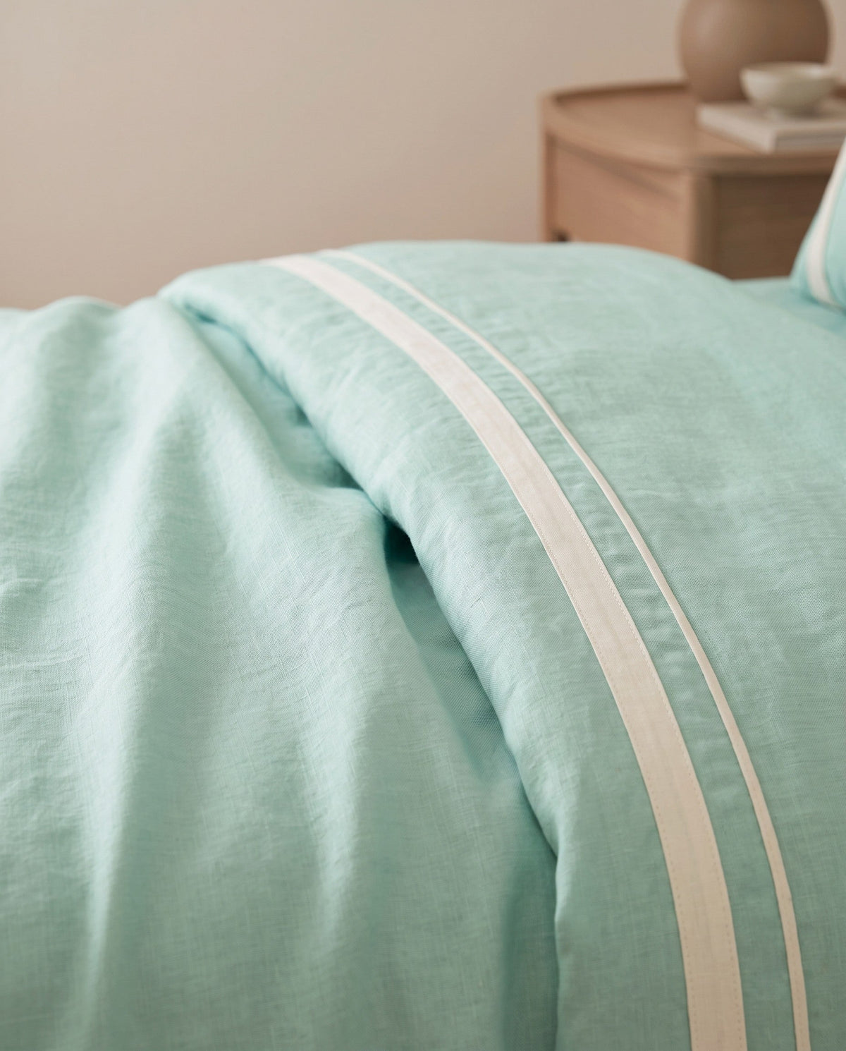 Ultimate Comfort- Queen Fitted Sheet in Mint