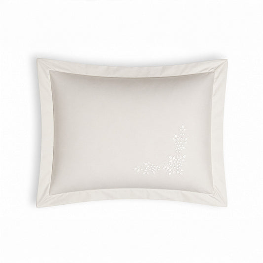 Signature – Gardenia Embroidery Pillow Case Set