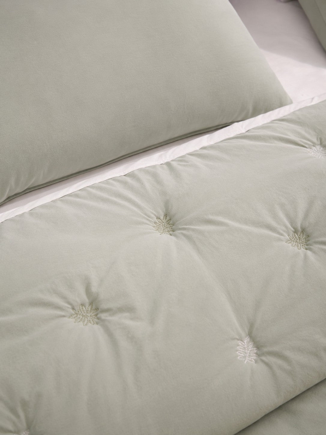 The Embroidery Quilt